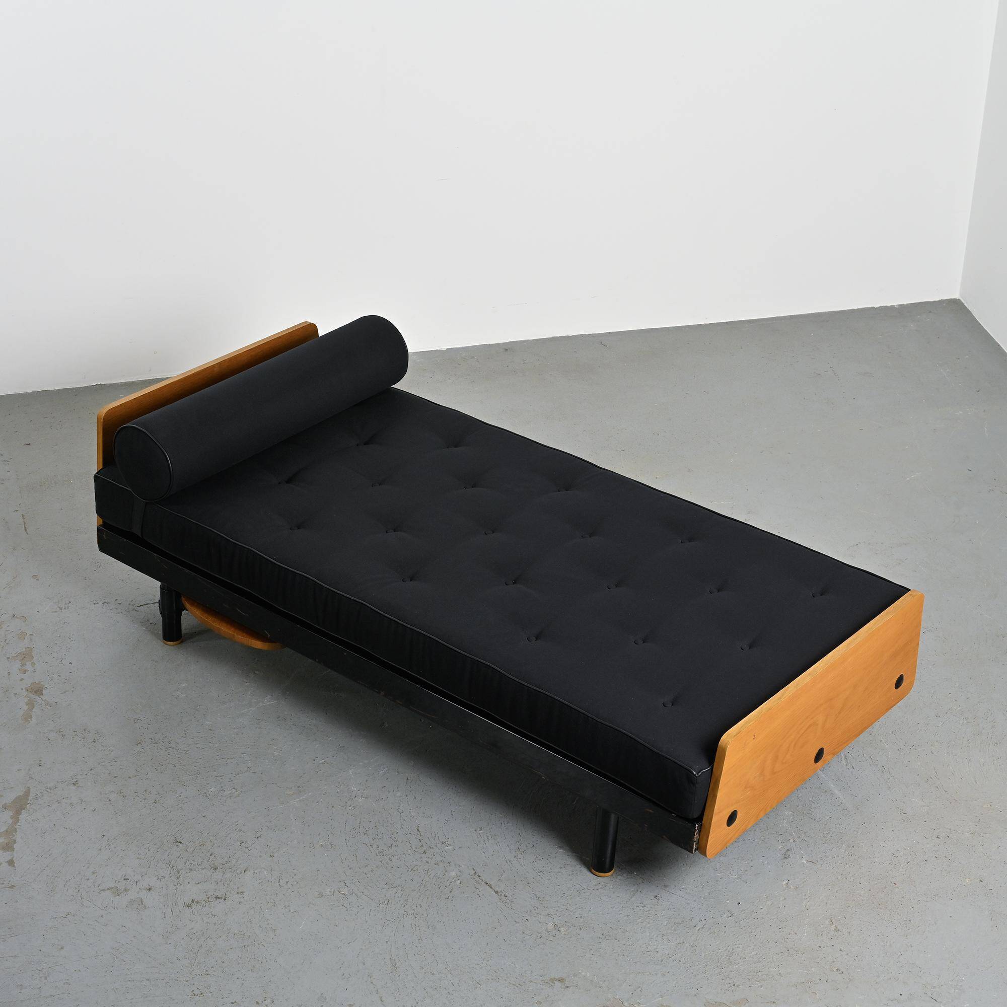 Daybed "SCAL" by Jean Prouvé, circa 1955