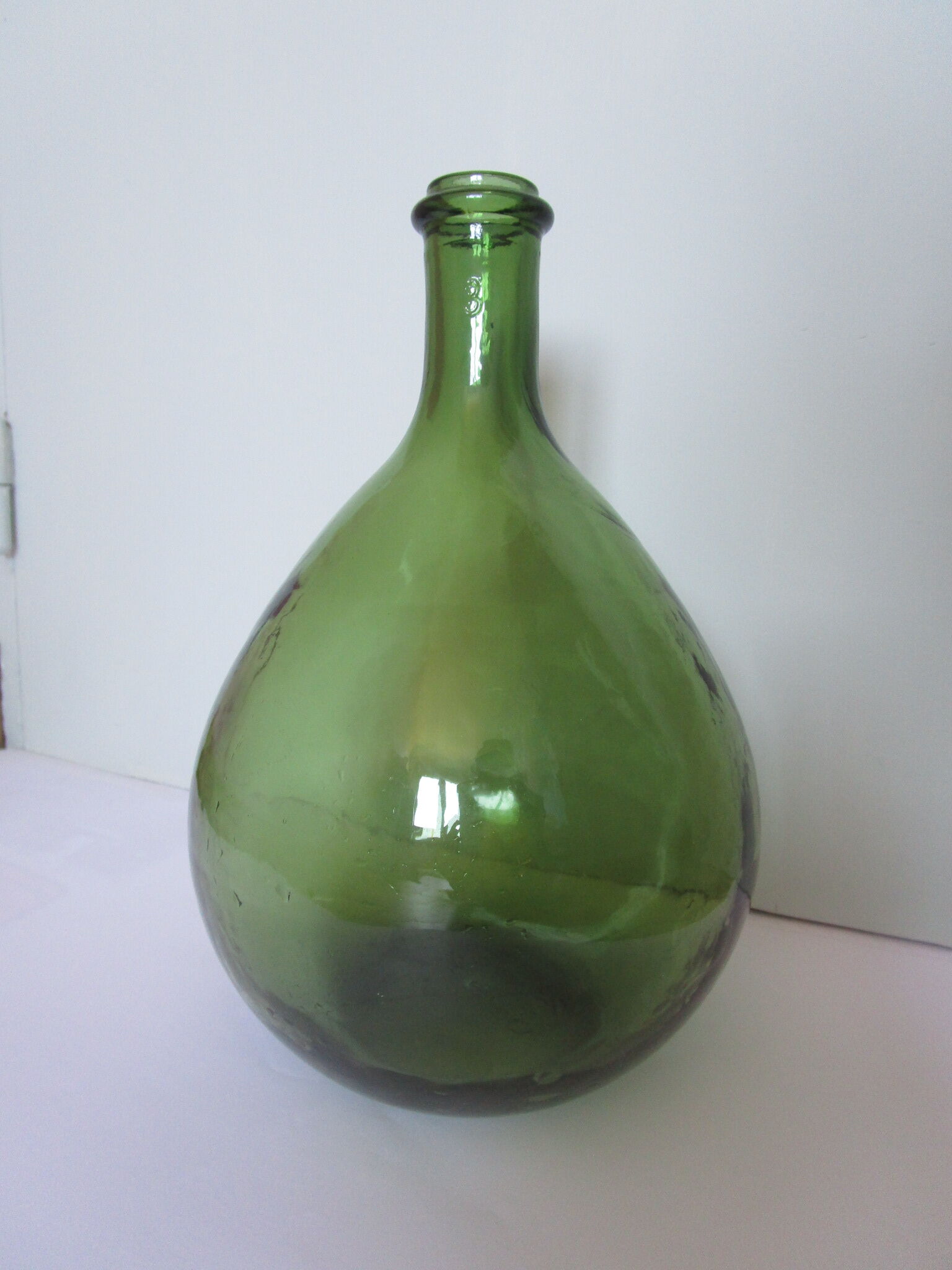 Demijohn green 3 litre glass bottle
