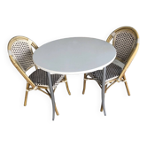 Table ronde Vintage et 2 chaises bistrot