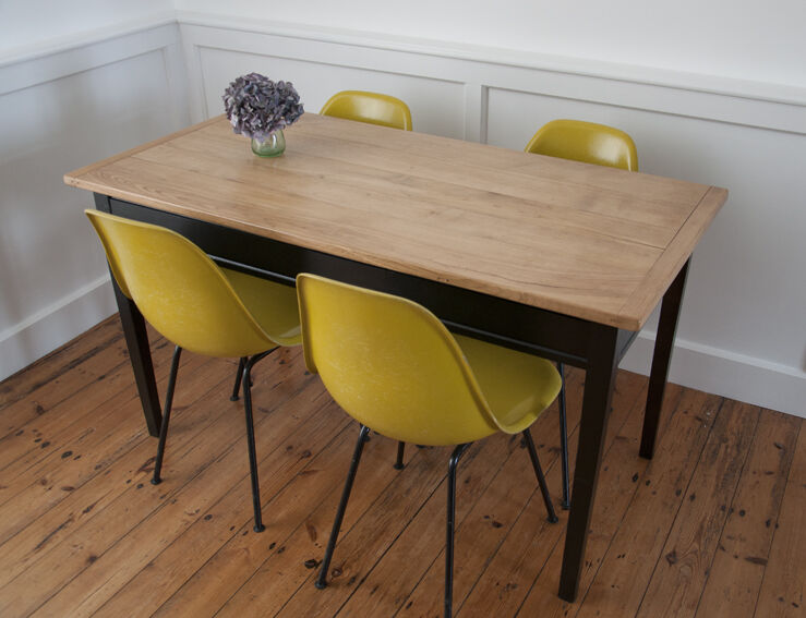 Farmhouse table in chestnut