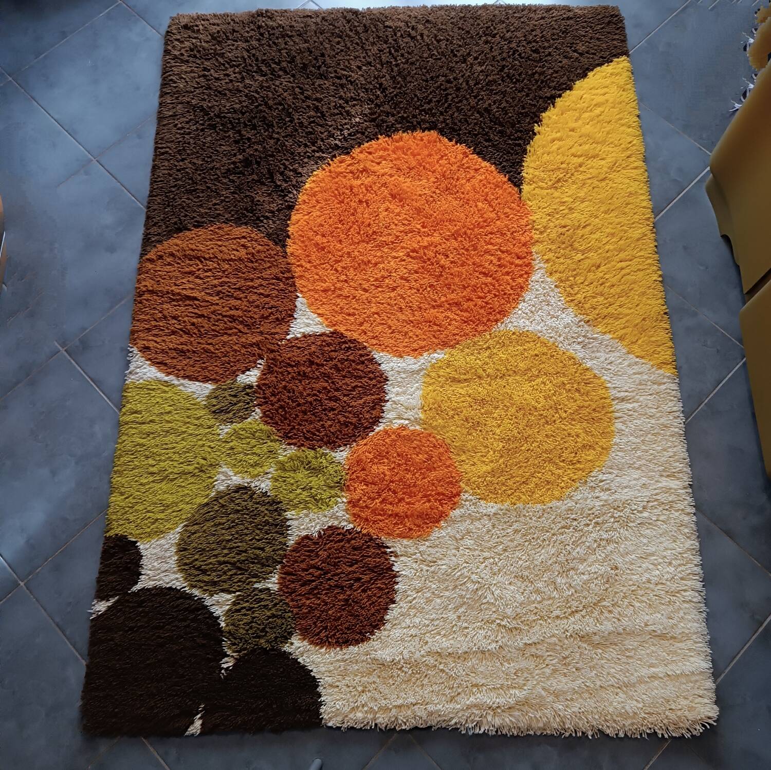 VINTAGE RUG