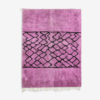 Modern Moroccan carpet pink