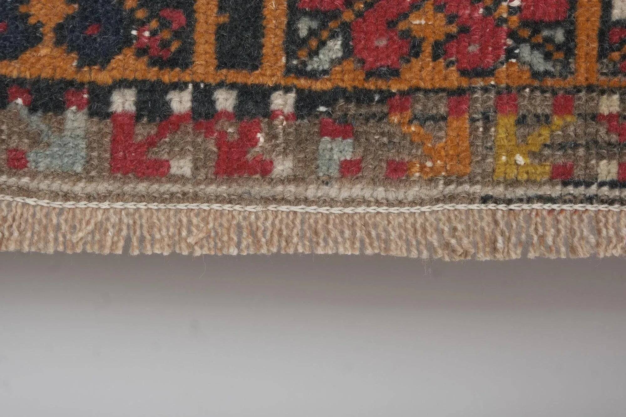 Vintage Turkish handmade rug 109x165 cm