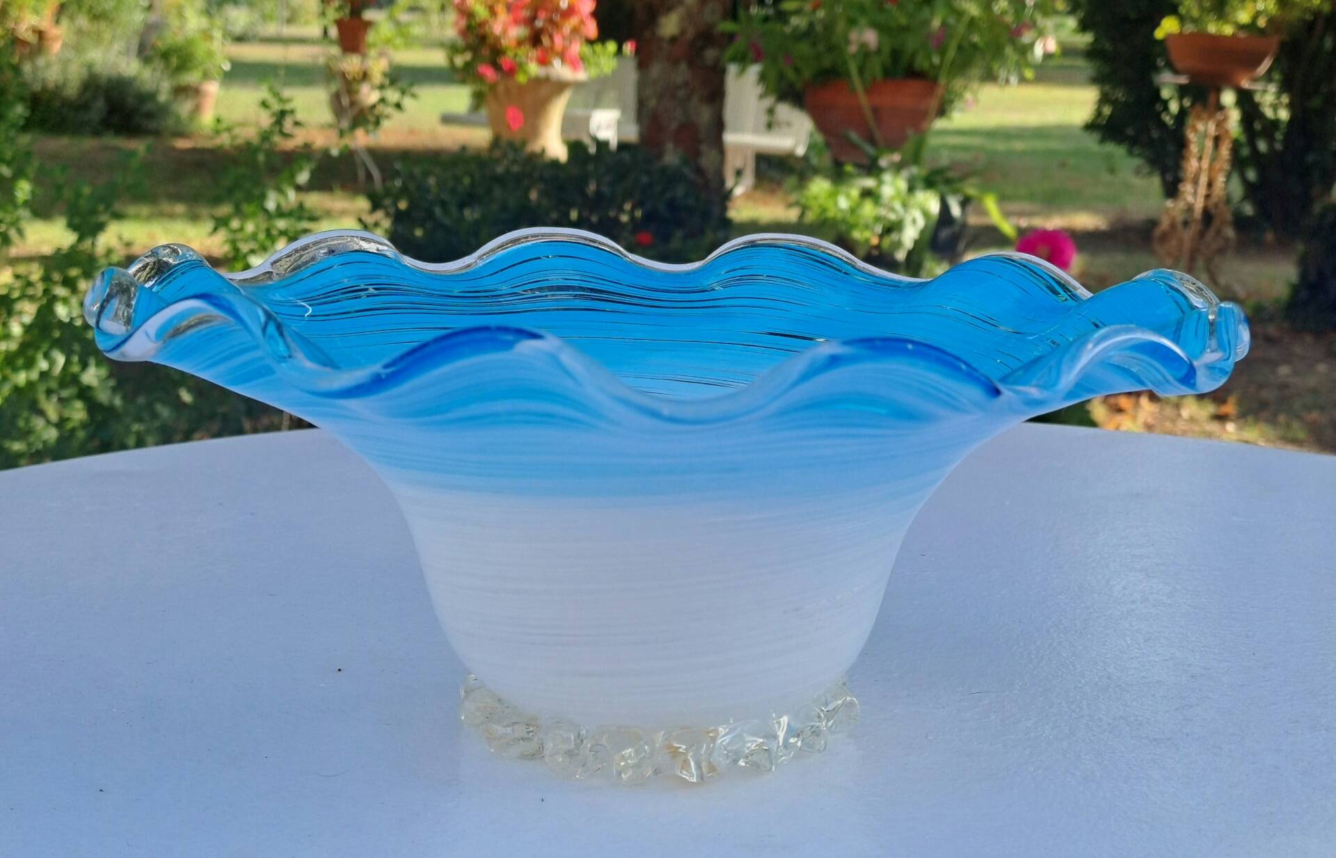 Coupe en verre soufflé filigrané Murano