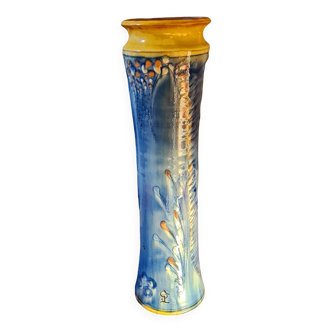 Très grand vase rouleau signé ( à déchiffrer)