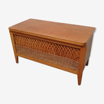 Banc coffre en bois et rotin vintage