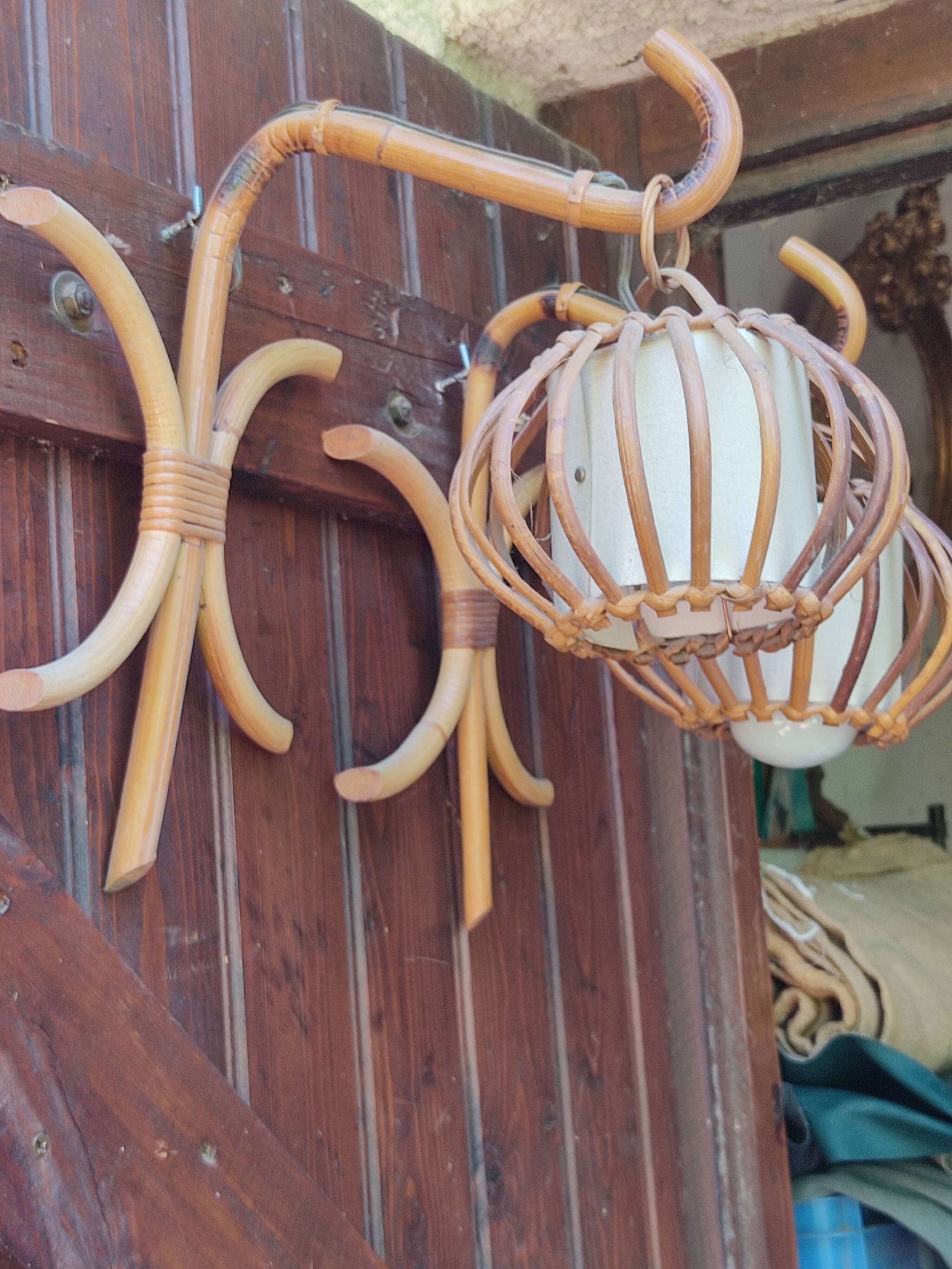 Paire d'appliques rotin vintage