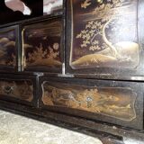 Small Japanese Lacquered Kazaridana Cabinet, Japan Edo Period