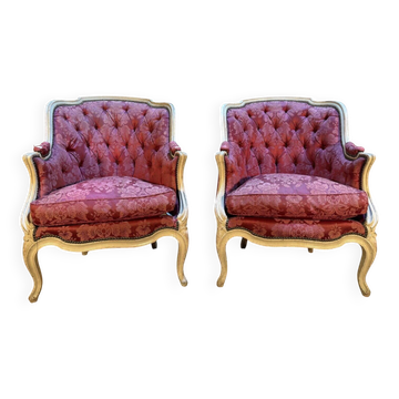 Pair of gondola armchairs in Louis XV style with highlighted wood.