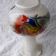 Vase en verre multicolore