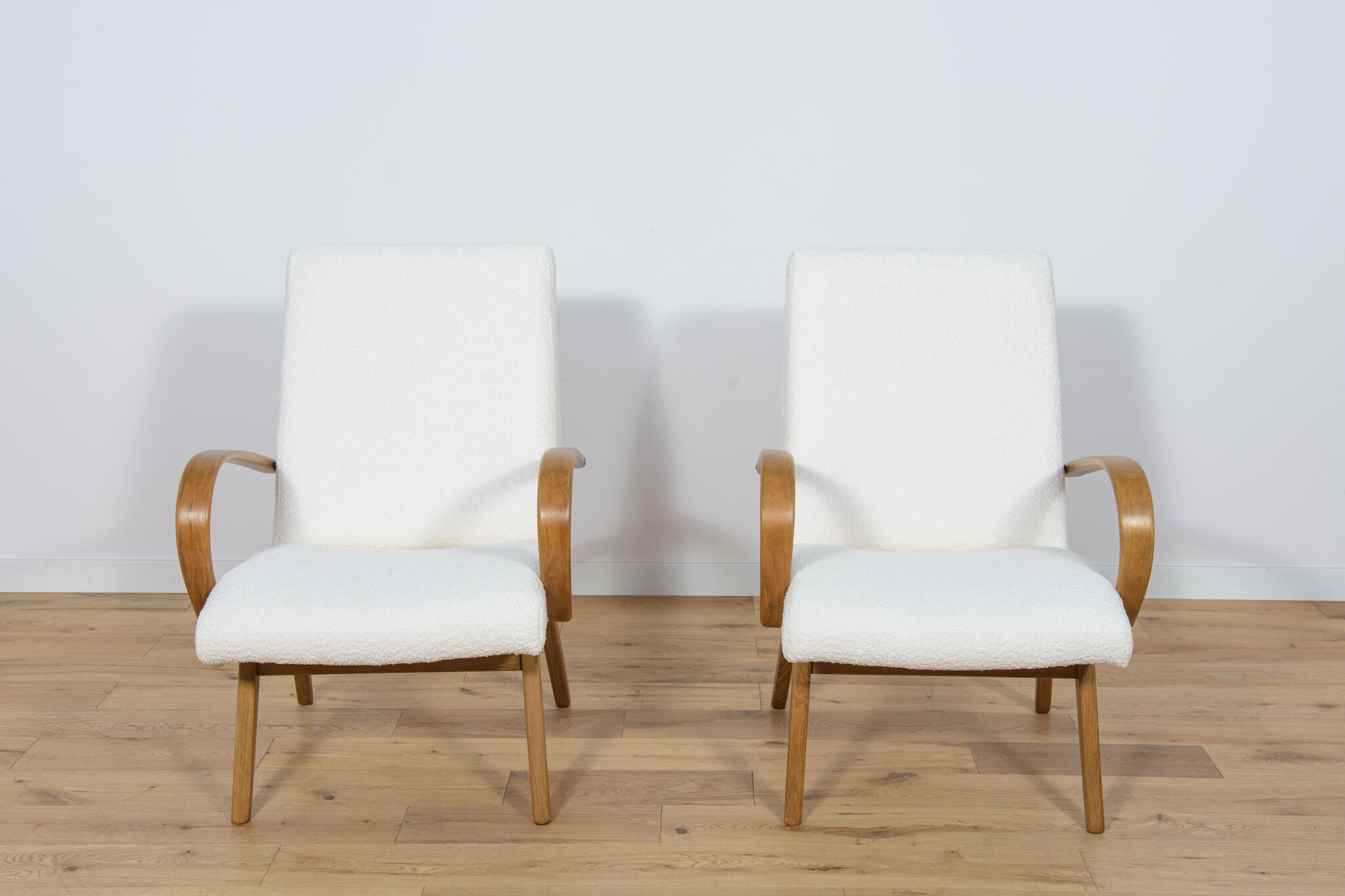 Model 53 Armchairs by Jaroslav Smidek for Ton, 1960s, Set of 2