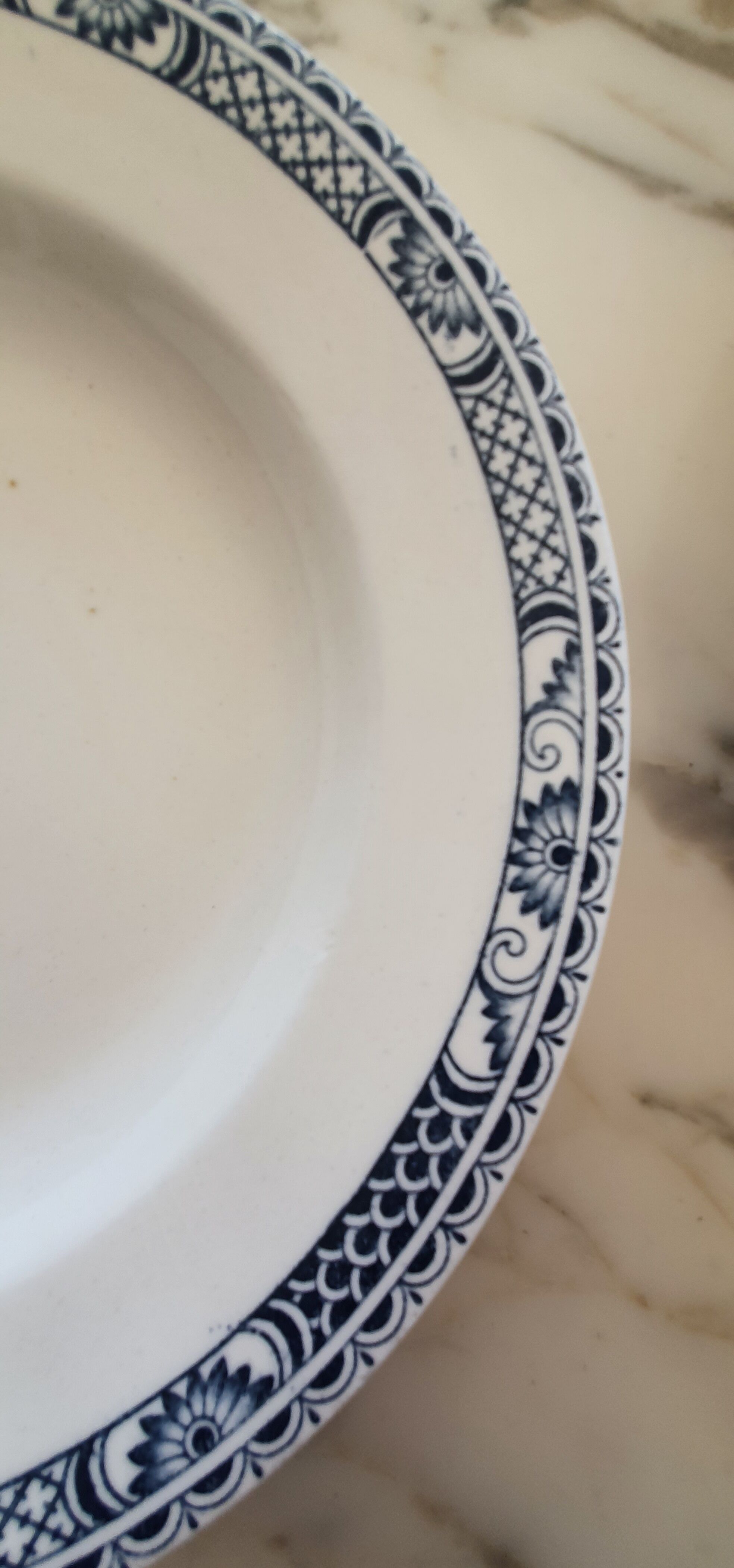 Assiettes creuses Salins