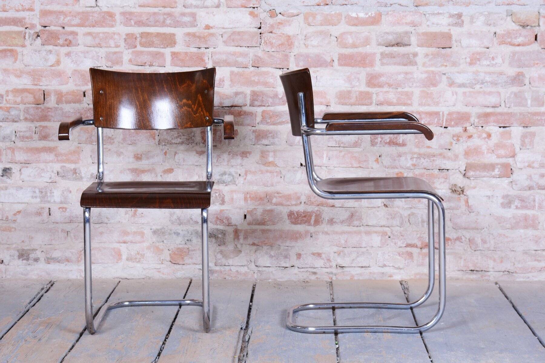 Bauhaus Chairs in Beech by R. Slezák, 1930s, Set of 2
