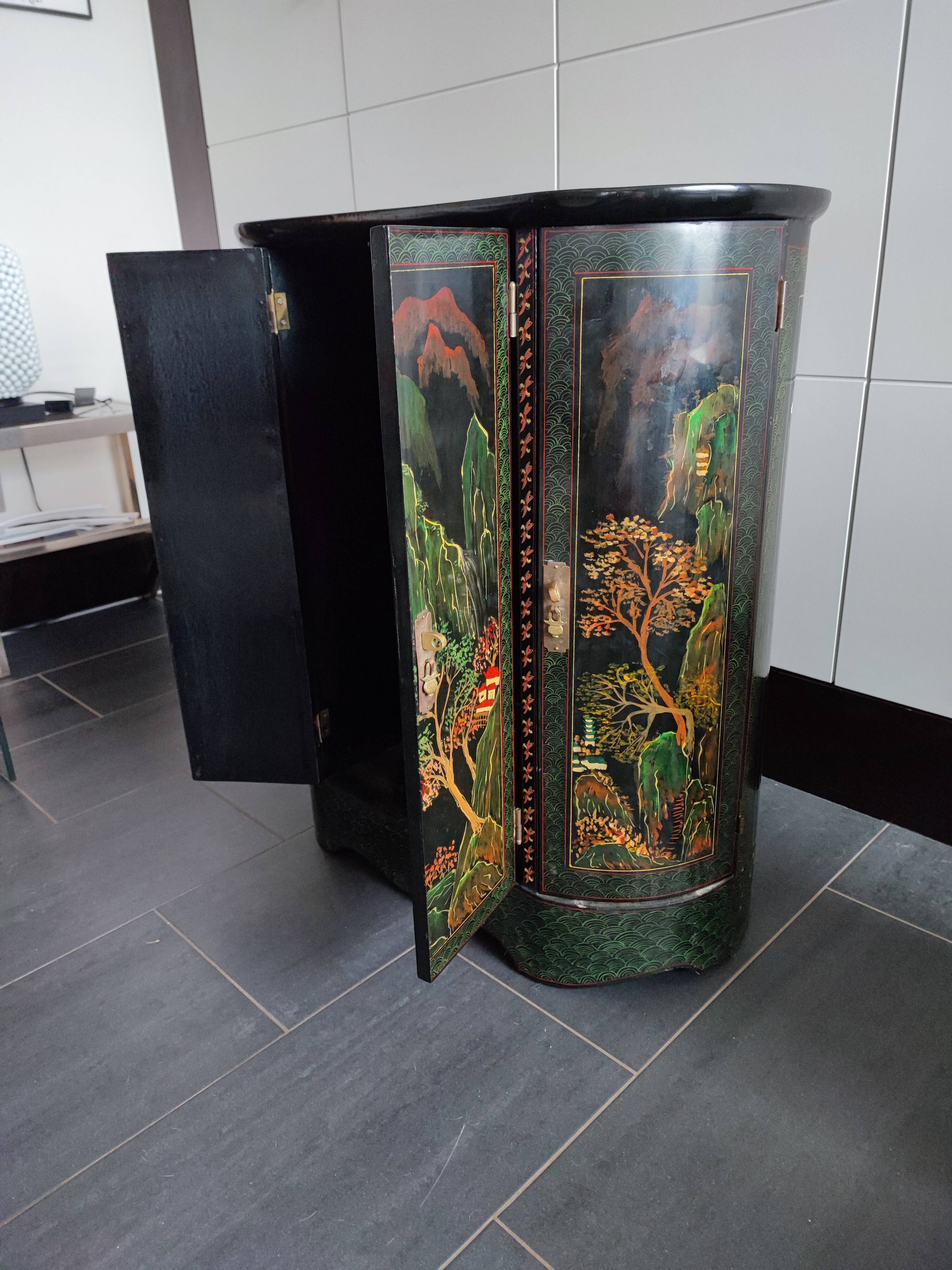 Japanese bar furniture painted and lacquered