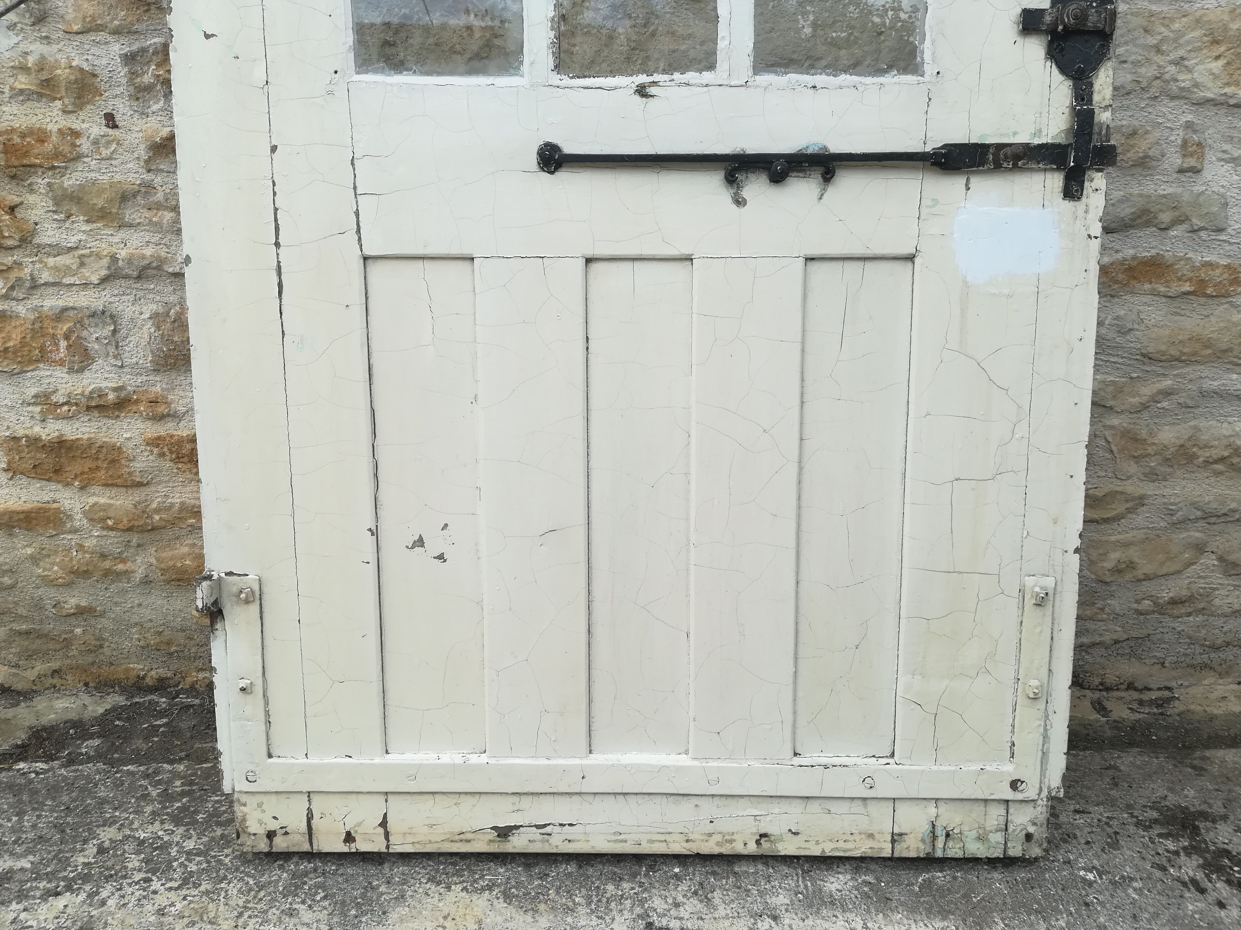 Door of entere in chene