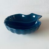 Salad bowl shell shape compartmentalized
