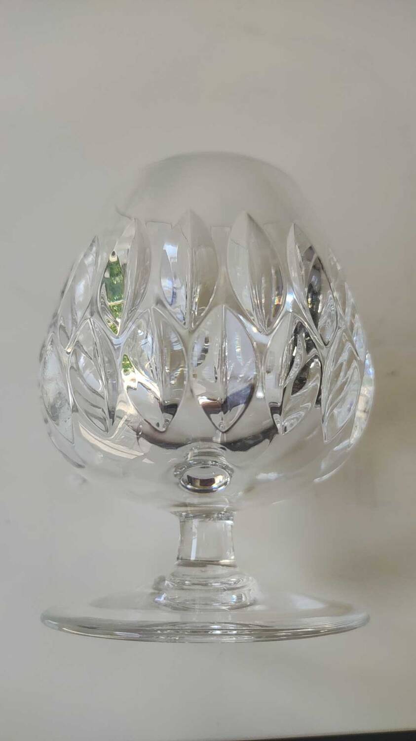 Lot 6 x High quality cut crystal Cognac glasses. Gorham/Althéa model. Double-row scale design