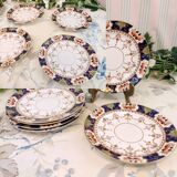 6 assiettes à thé Royal Stafford