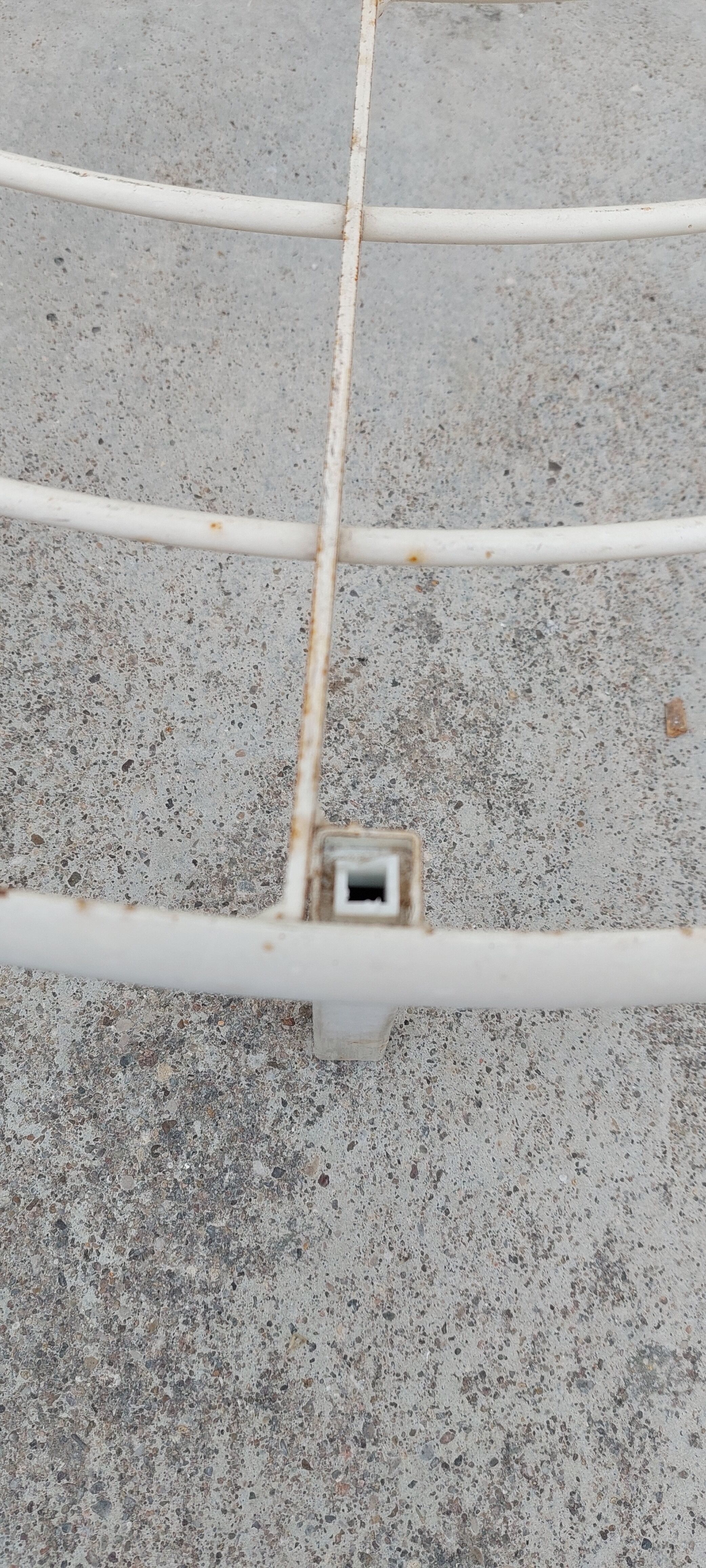 Étagère de coin de boulanger en fer