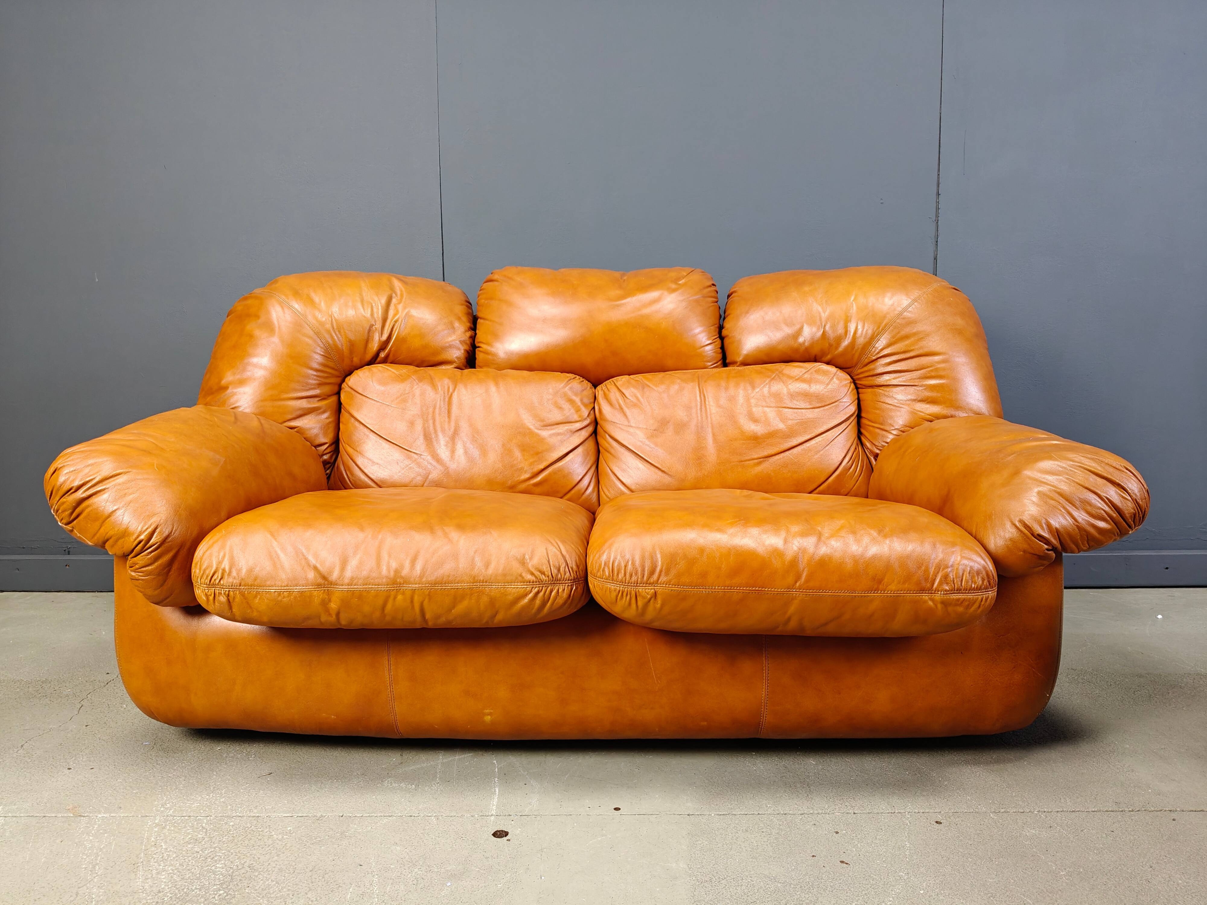 Mid-century Italian leather sofa set by Ercole Biella for Grappeggia, 1970s