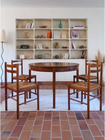 4 rustic straw chairs