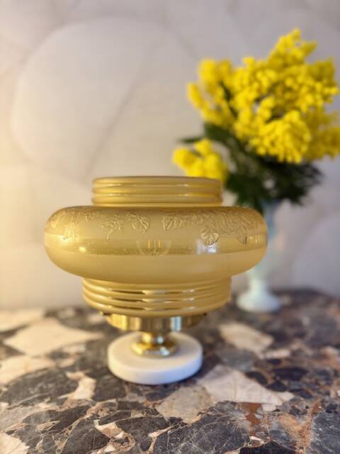 Yellow floral globe art nouveau table lamp