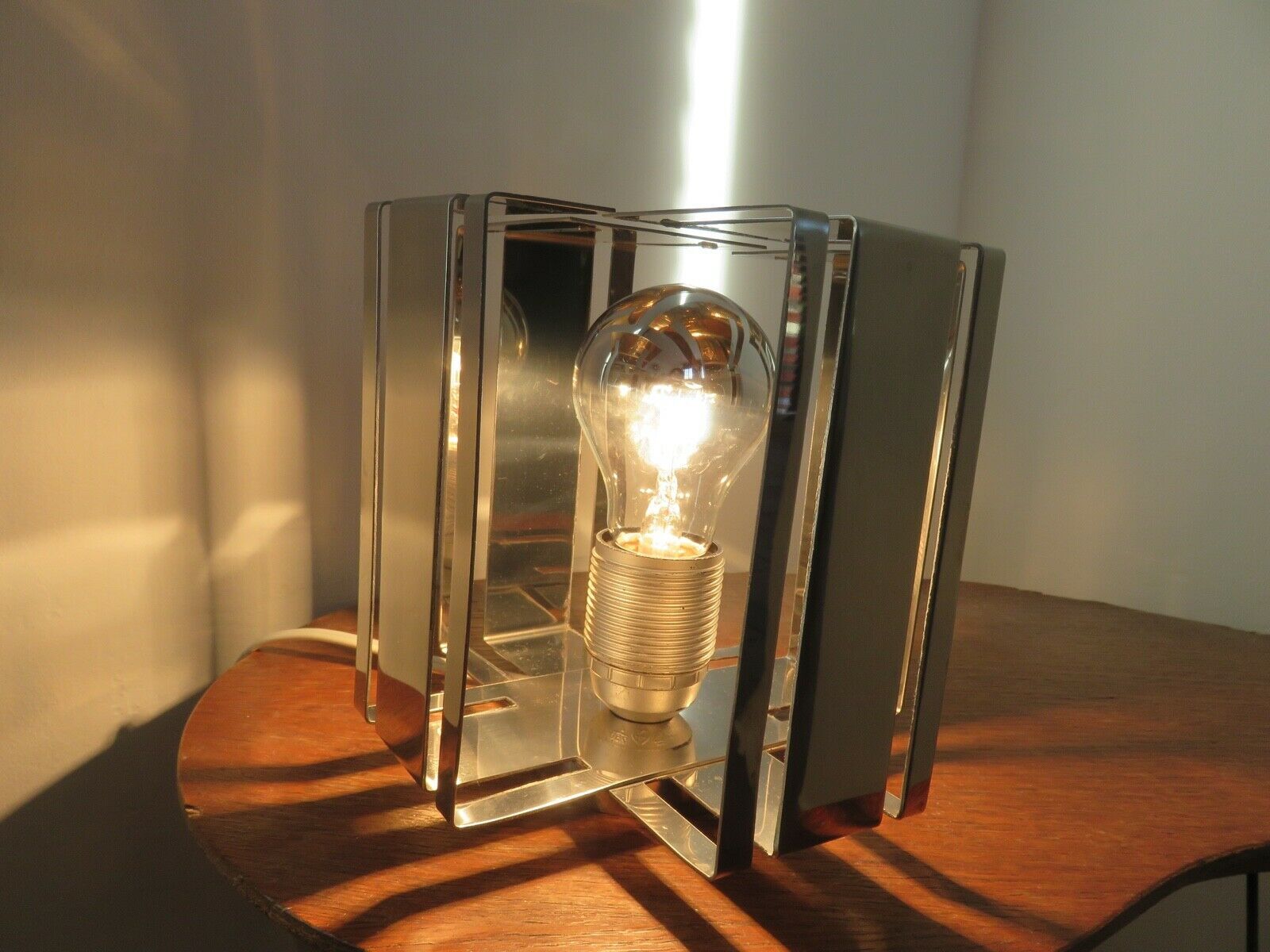 Chrome metal table lamp 70s