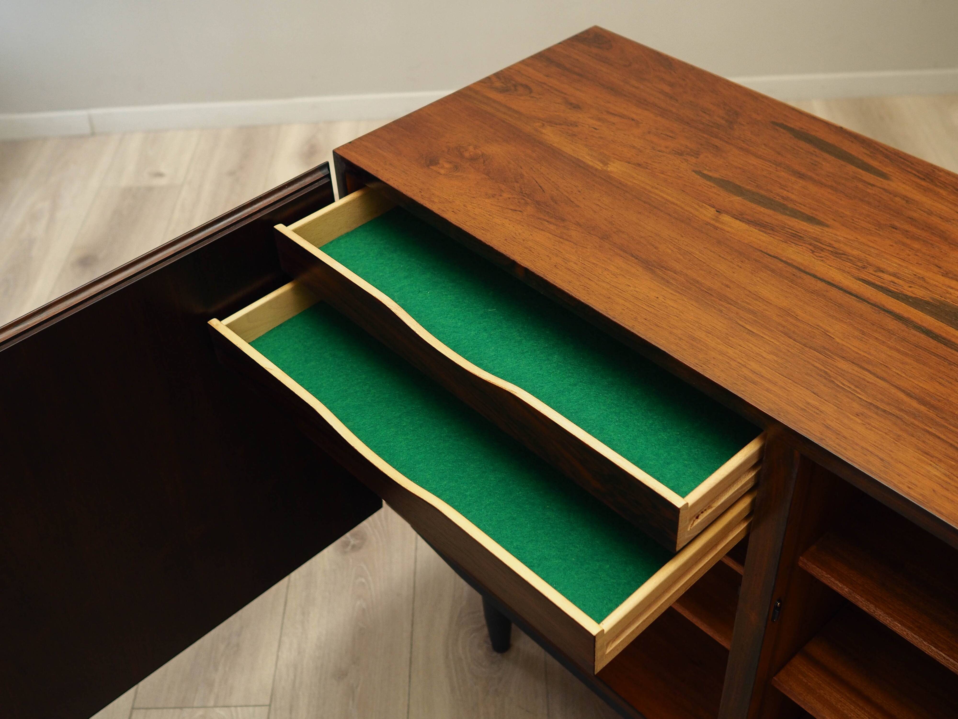 Rosewood cabinet, Danish design, 1970s, manufacturer: Omann Jun