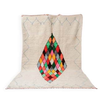 Magnificent natural wool rug 250cm x 200cm