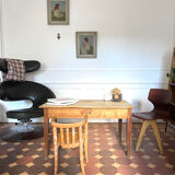 Coffee farmhouse table