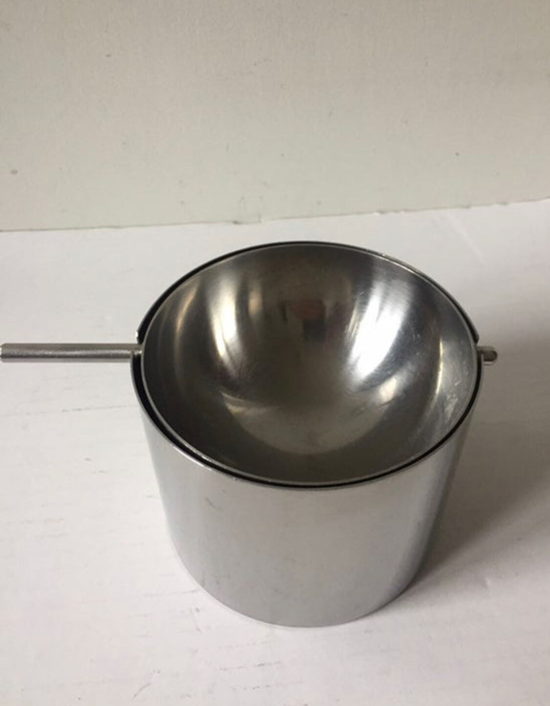 Cendrier d'Arne Jacobsen