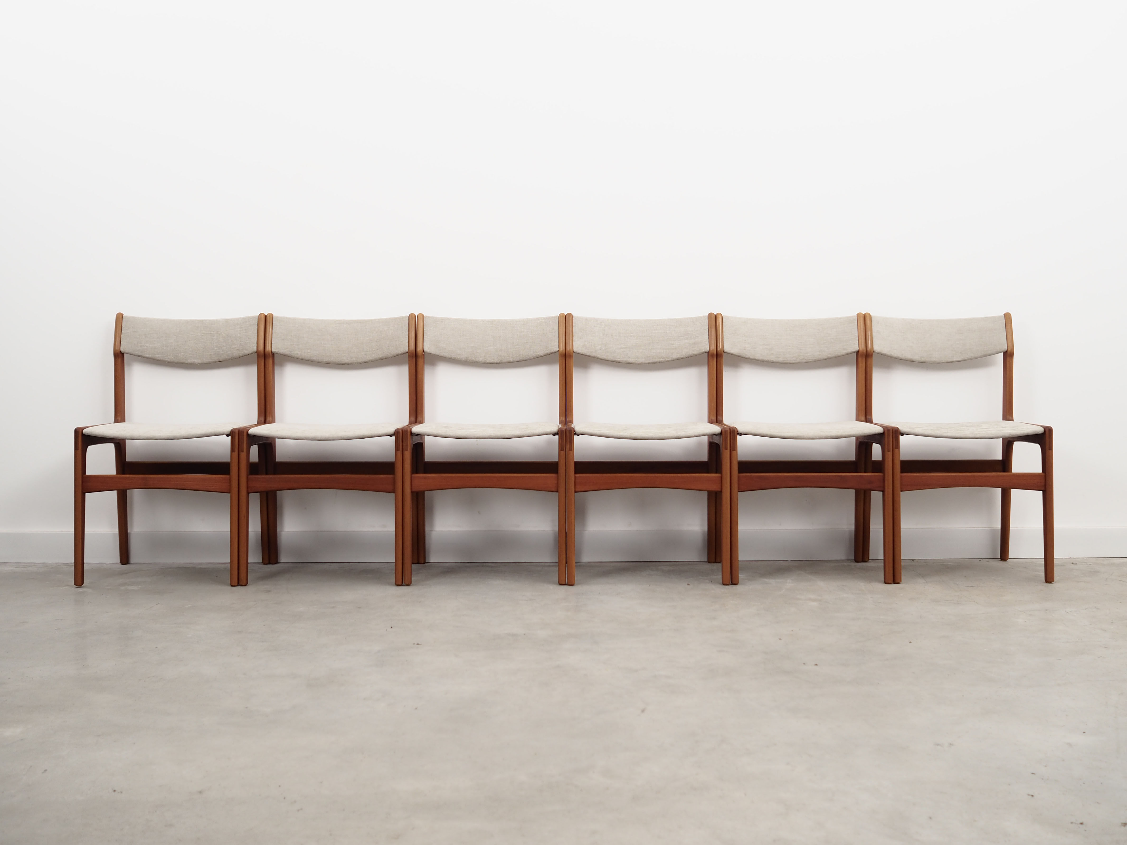Set of six teak chairs, Danish design, 70s, production: Denmark