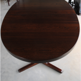Oval table Baumann