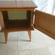 Table de chevet en chêne clair