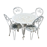 Wrought iron garden lounge