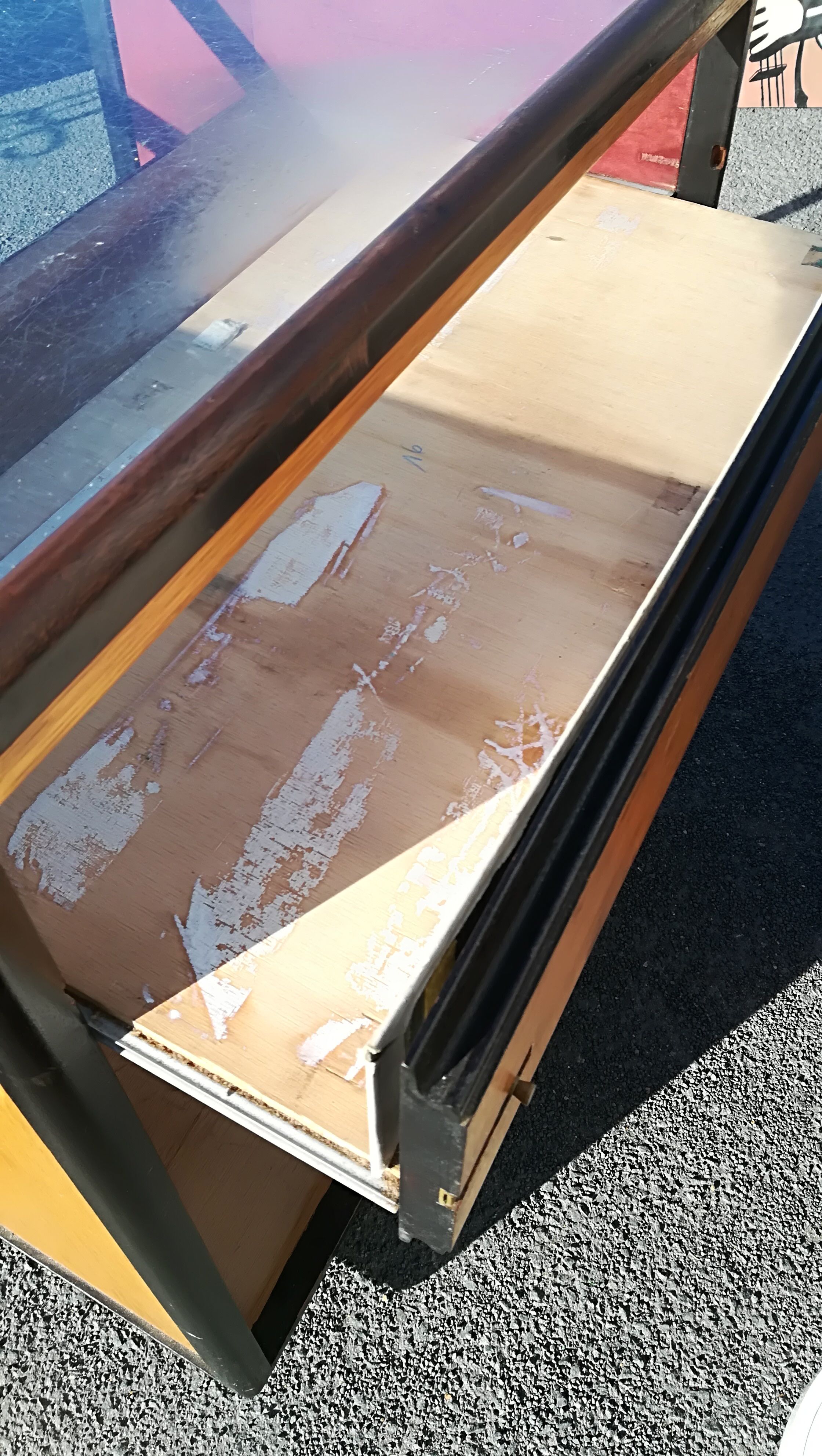 Counter/showcase year 1950