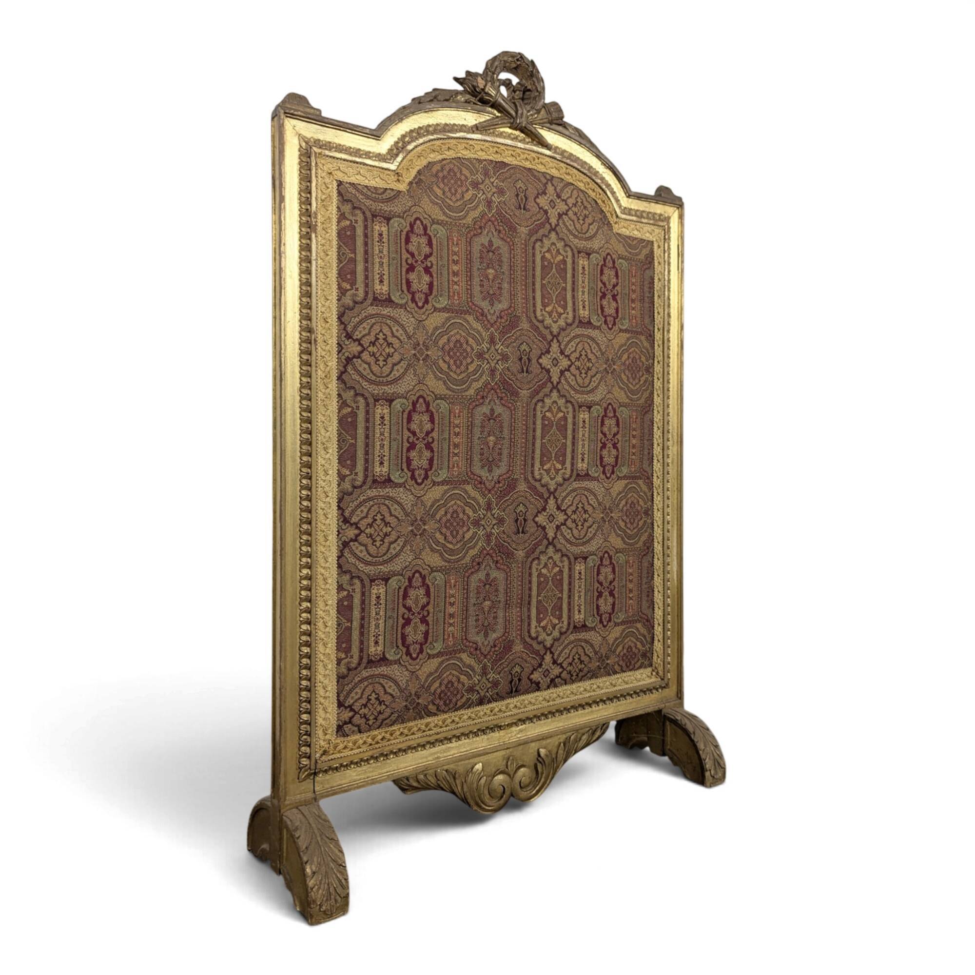 Louis XVI gilded wooden fire screen with tapestry
