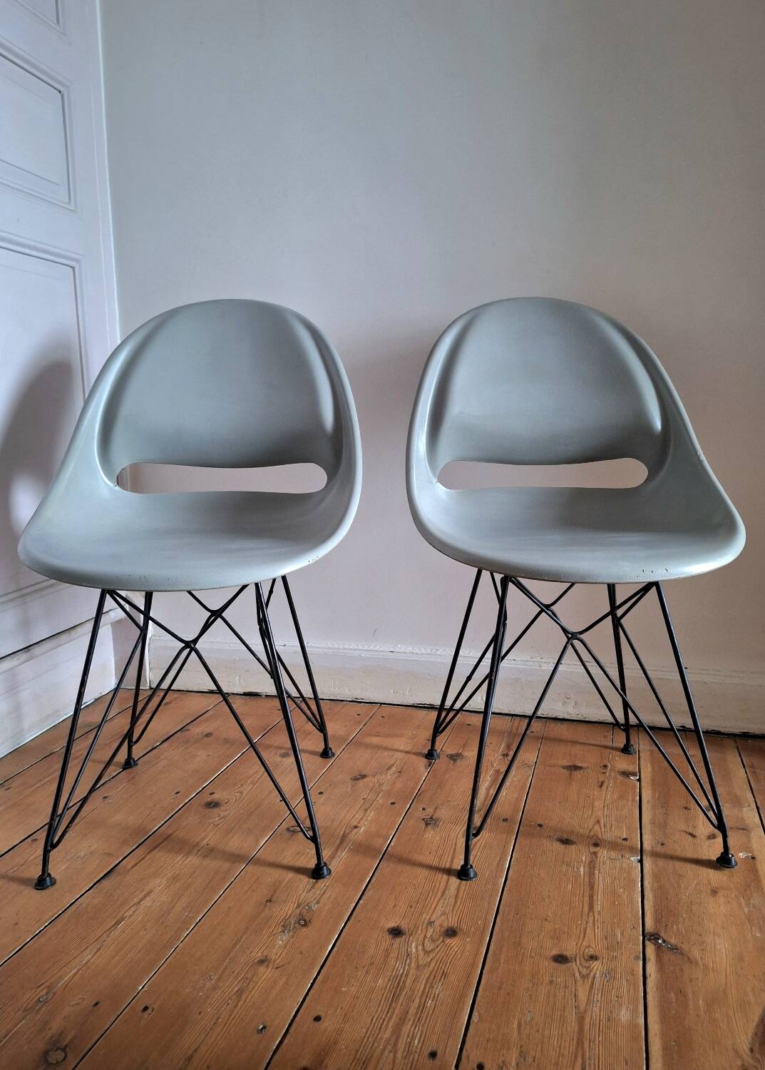 Pair of vintage chairs by Miroslav Navratil for Vertex, antique seating furniture
