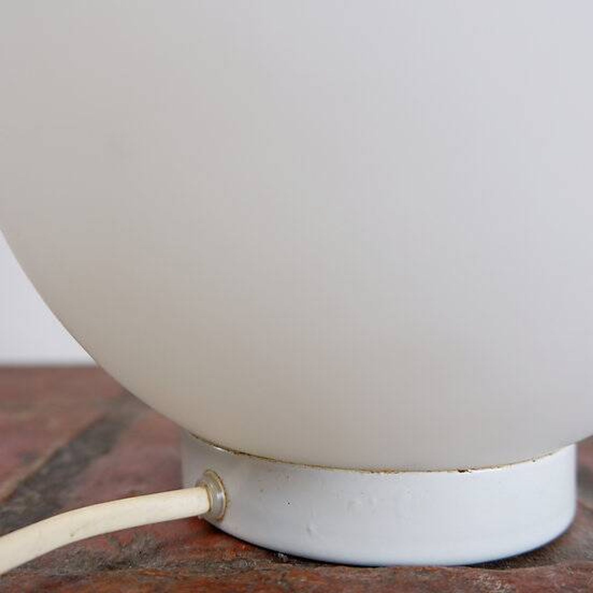 Lampe oeuf en opaline, 1970