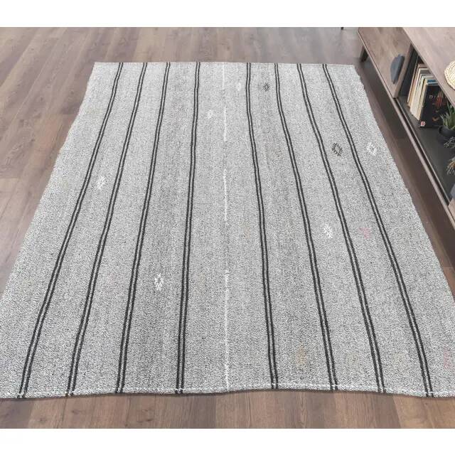 Turkish Kilim Vintage Turkish Hand-Knotted Anatolian Rug 172x220