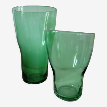 Green vase duo