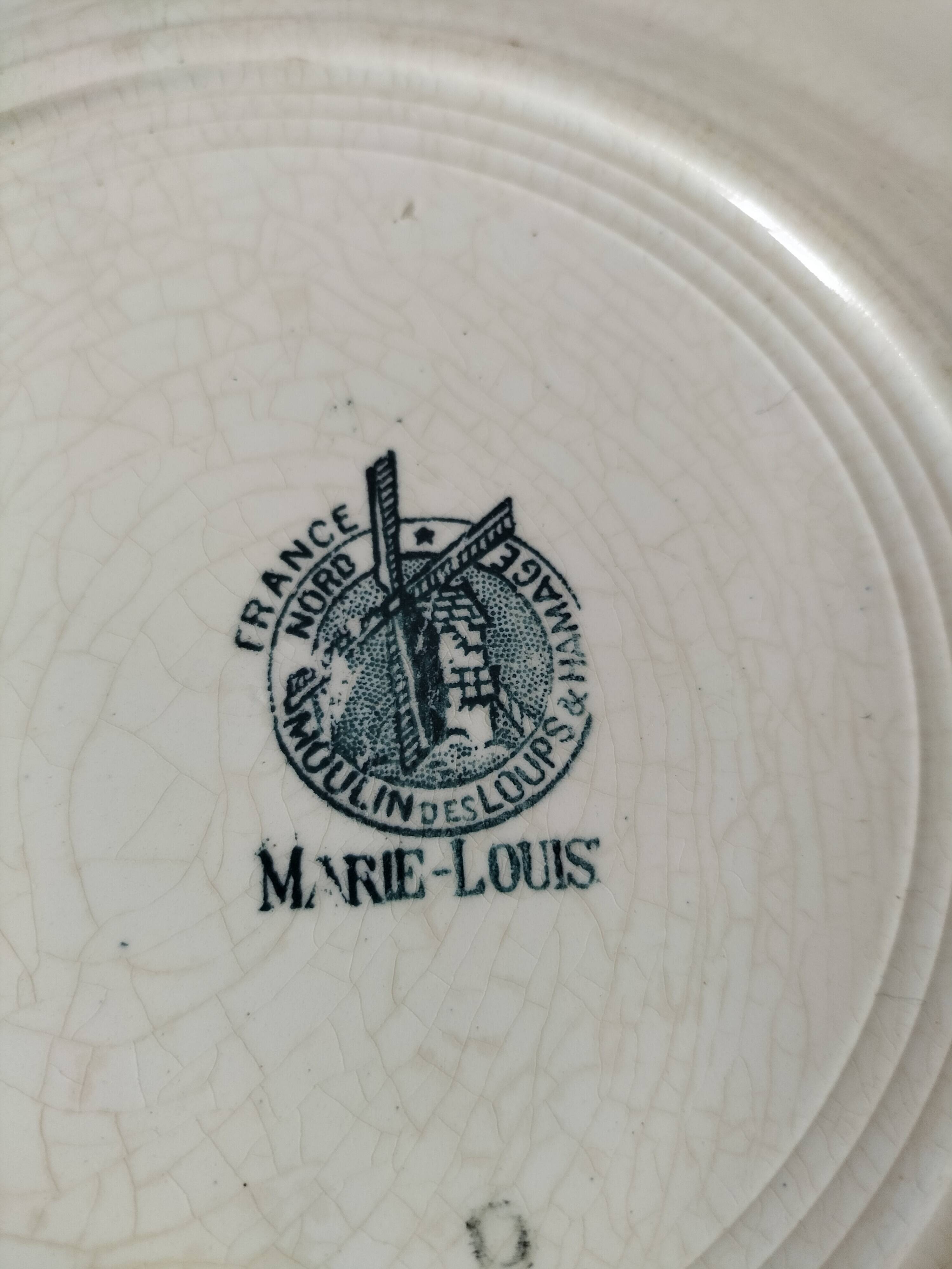 Duo of Moulin des Loups & Hamage plates, Marie-Louise model
