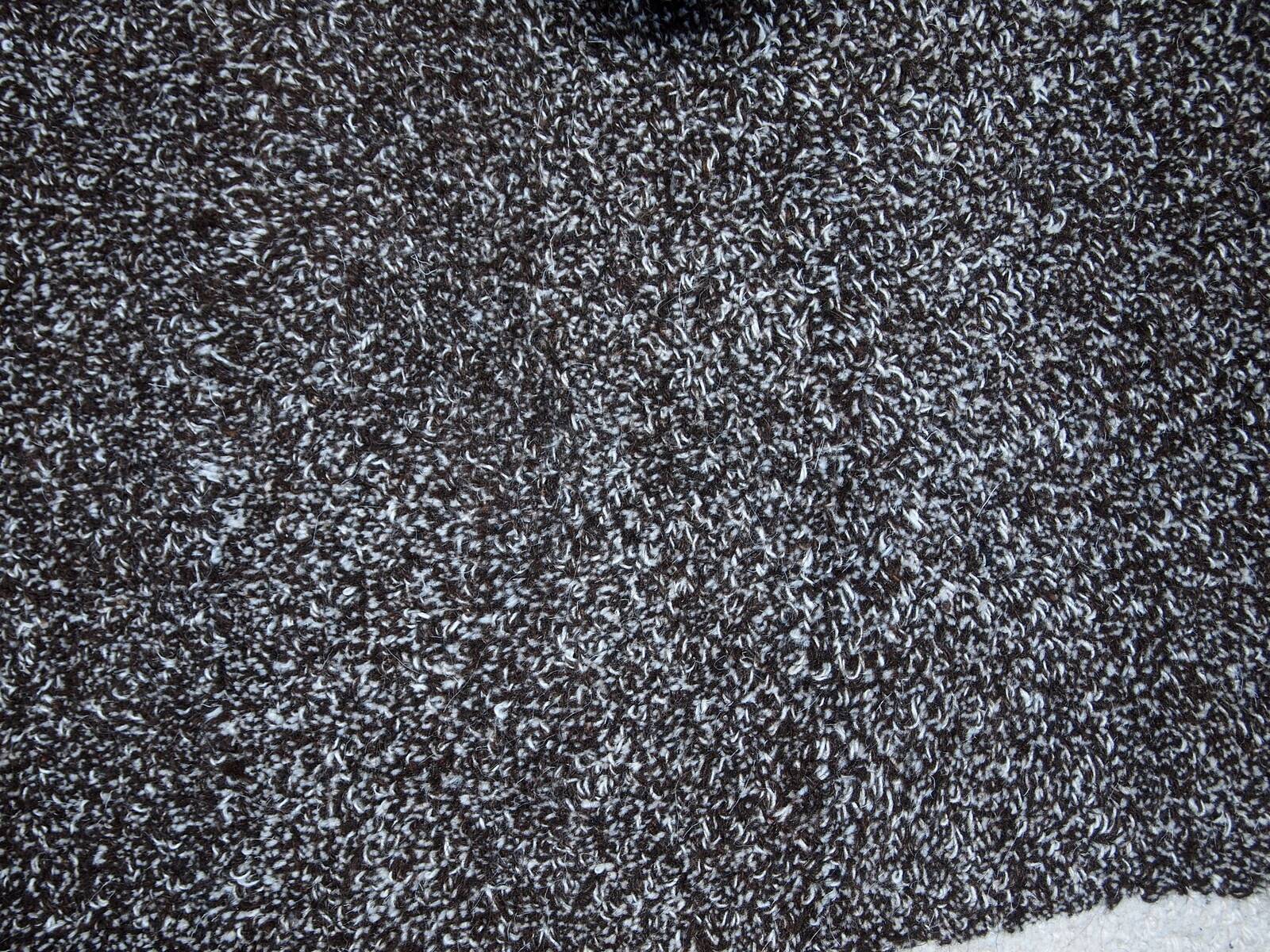 Tapis Contemporain ORA Hooked en Laine (73cm x 143cm), Édition Unique