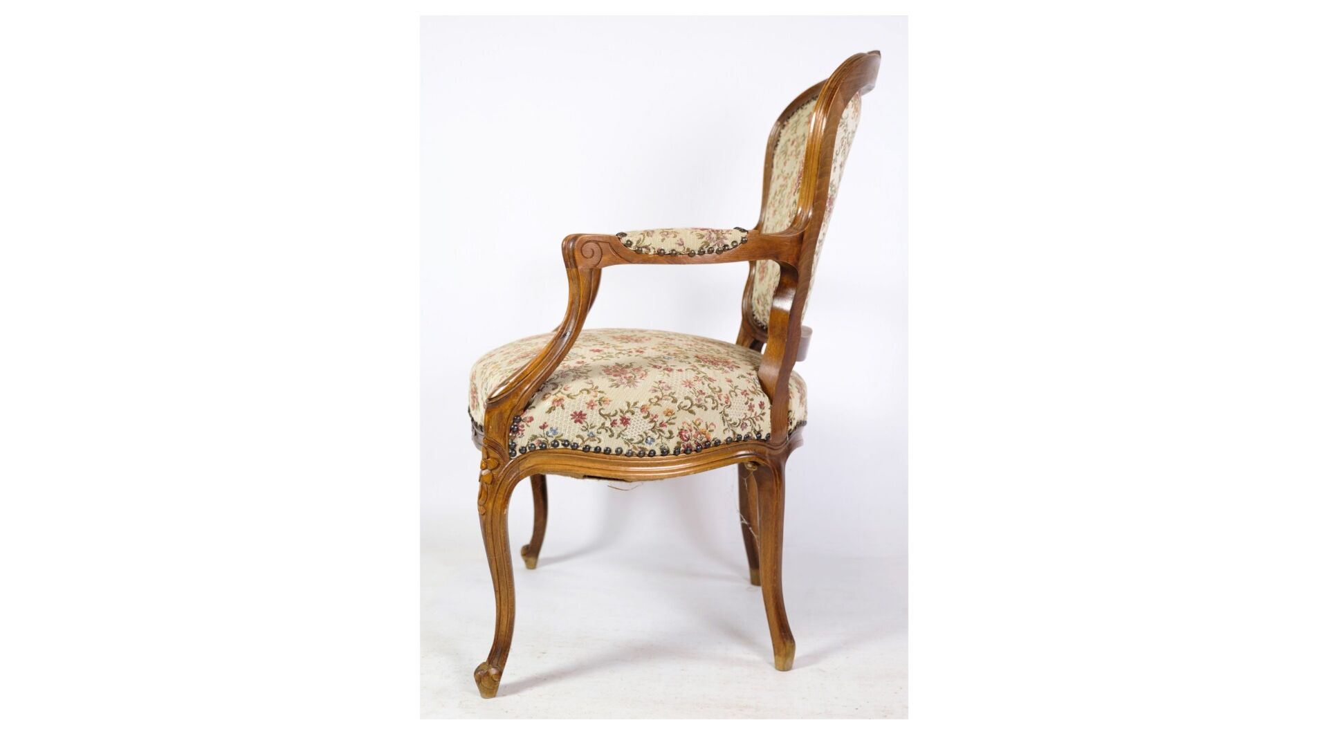 Pair of Neo-Rococo Armchairs with Decorated Fabric in Light Wood