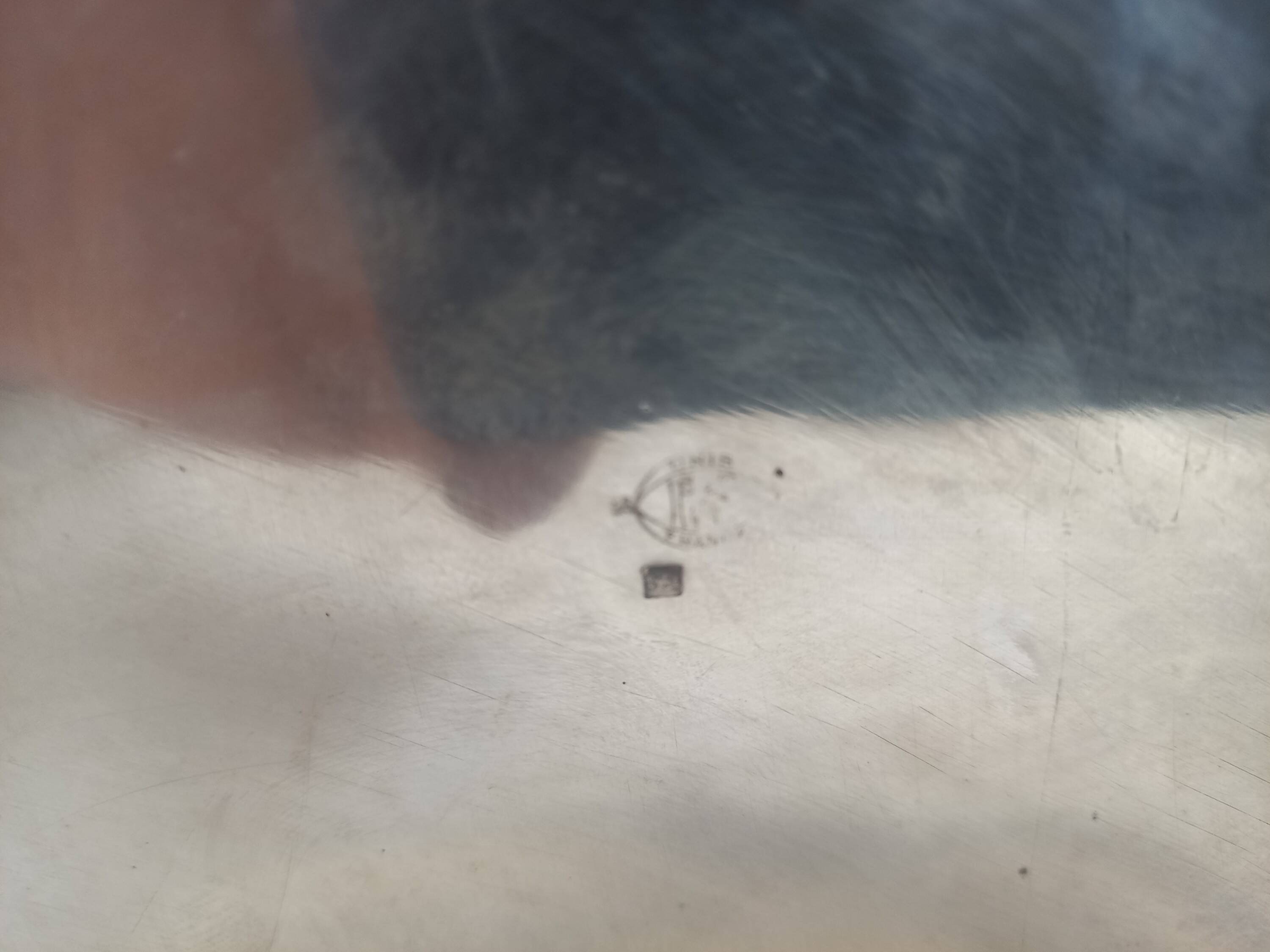 Silver metal champagne seal