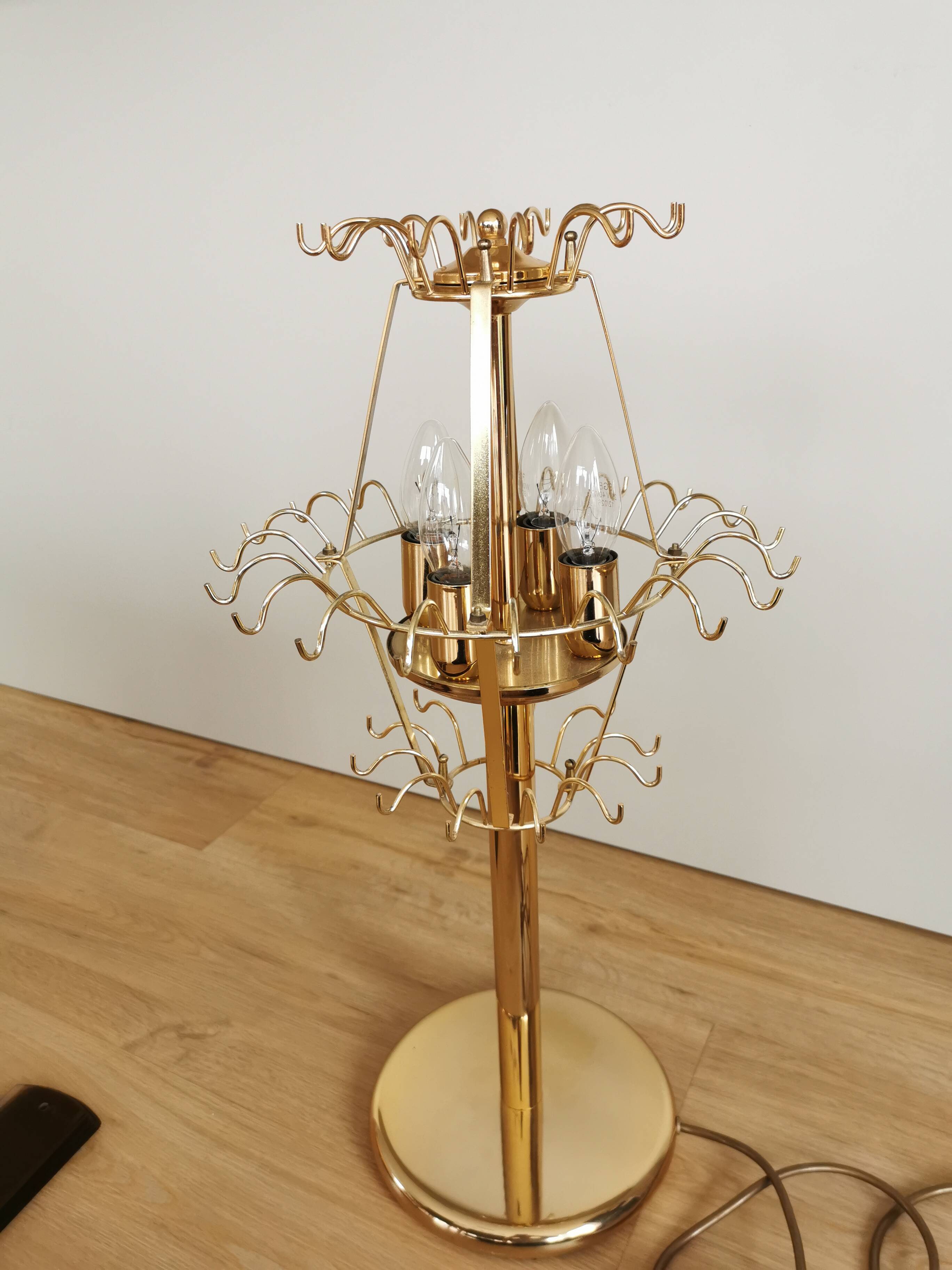 Lampe de bureau vintage en verre fumé : EGLO Leuchten, table dorée autrichienne des années 1980