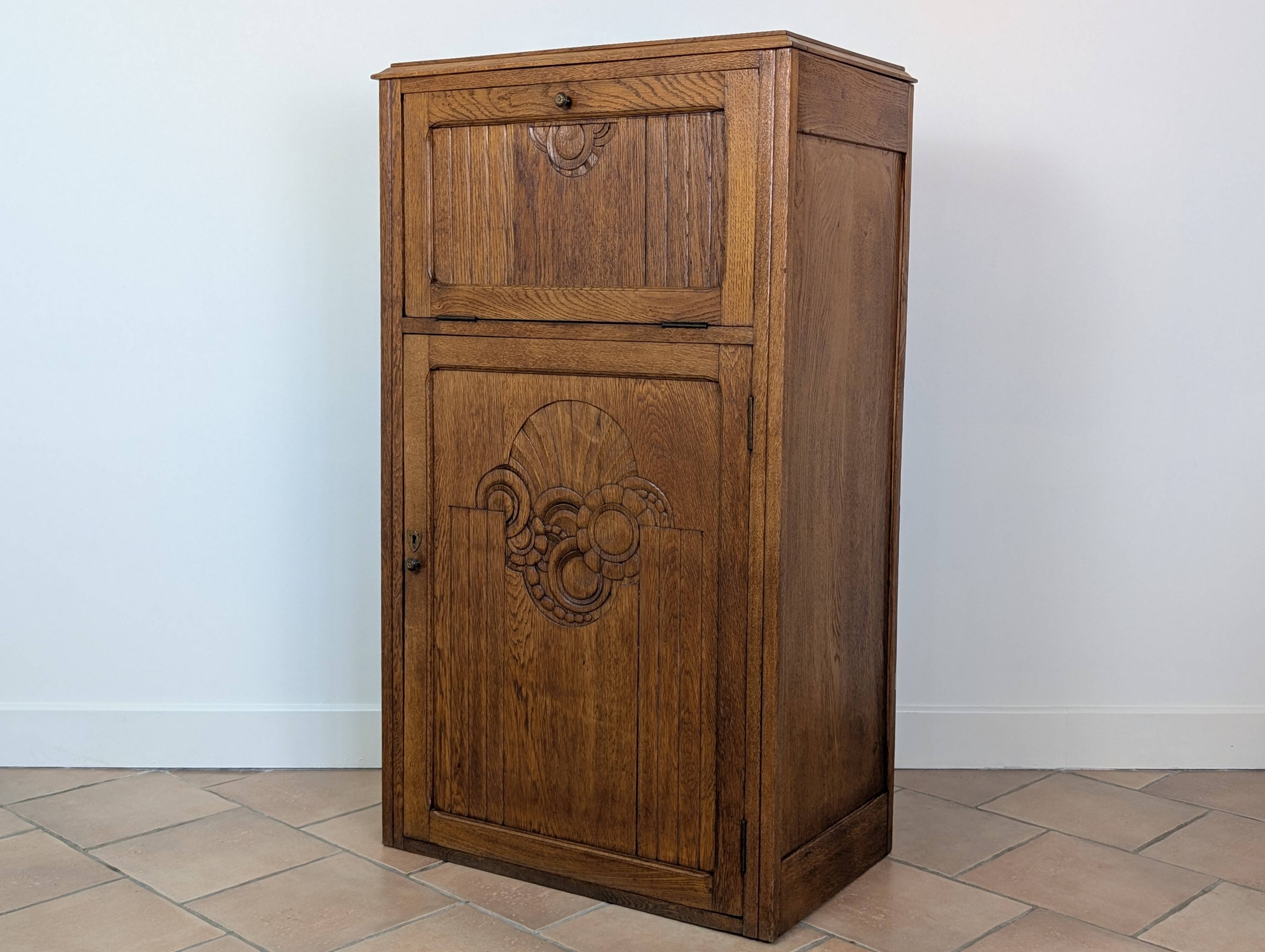 Art Deco furniture