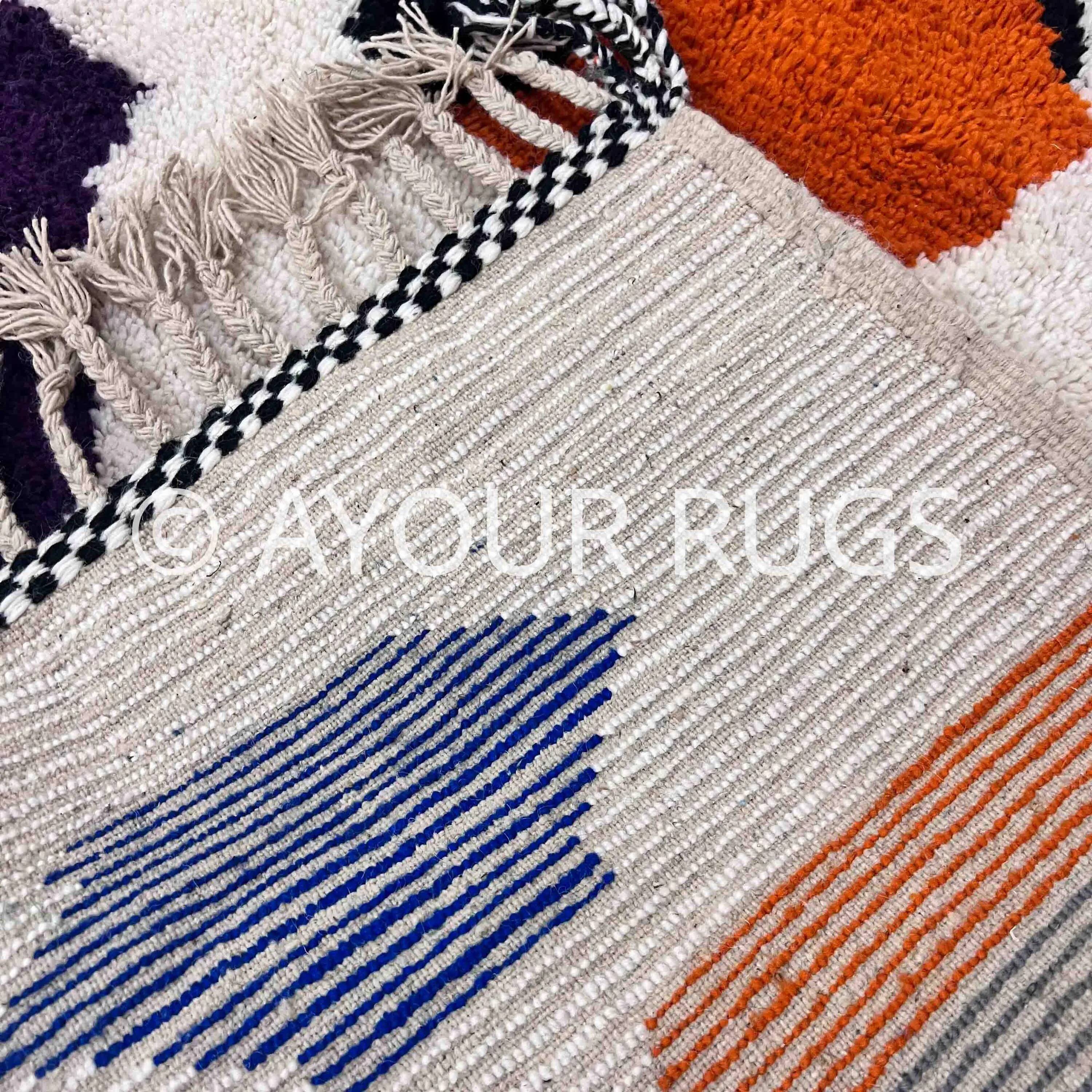 Natural artisanal Moroccan rug 2.5 x 1.5 m