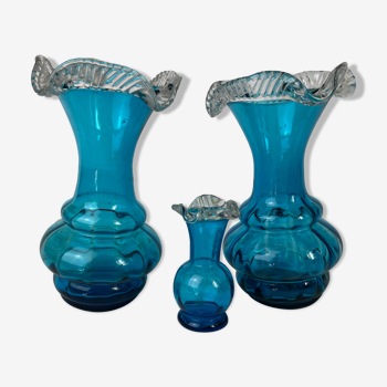 Trio of blue vases opaline ensemble