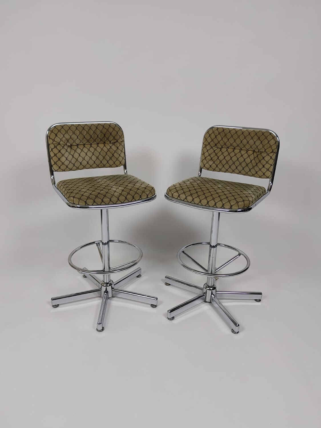 Vintage chrome bar stools
